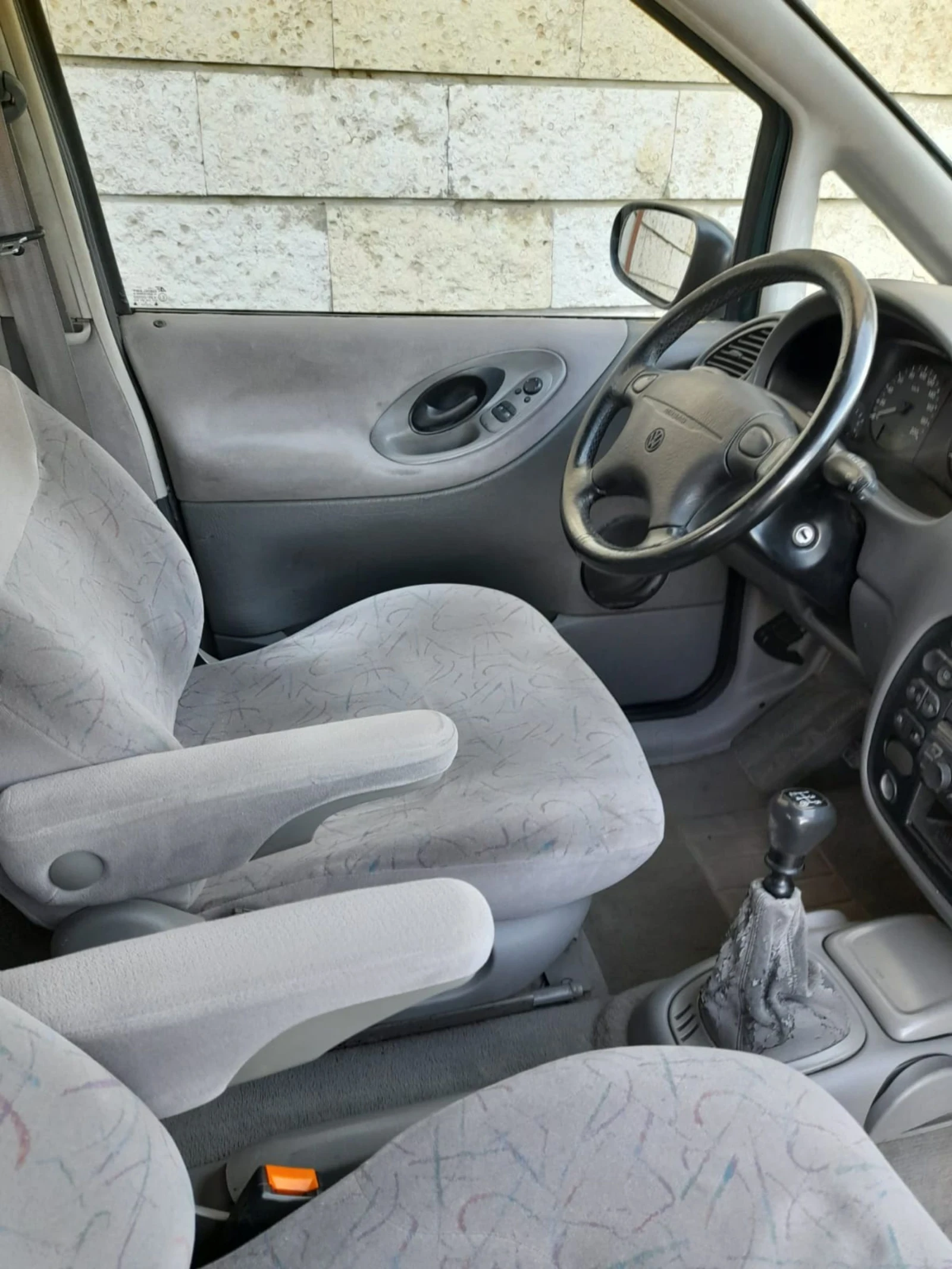 VW Sharan 1.9 TDI 110ps  | Mobile.bg — изображение 12
