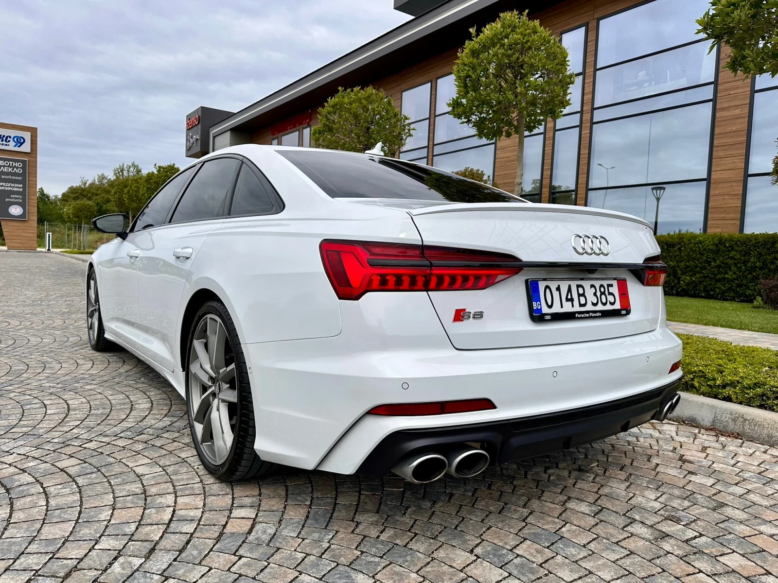 Audi S6 2.9tfsi 444кс MILD HIBRID - изображение 3