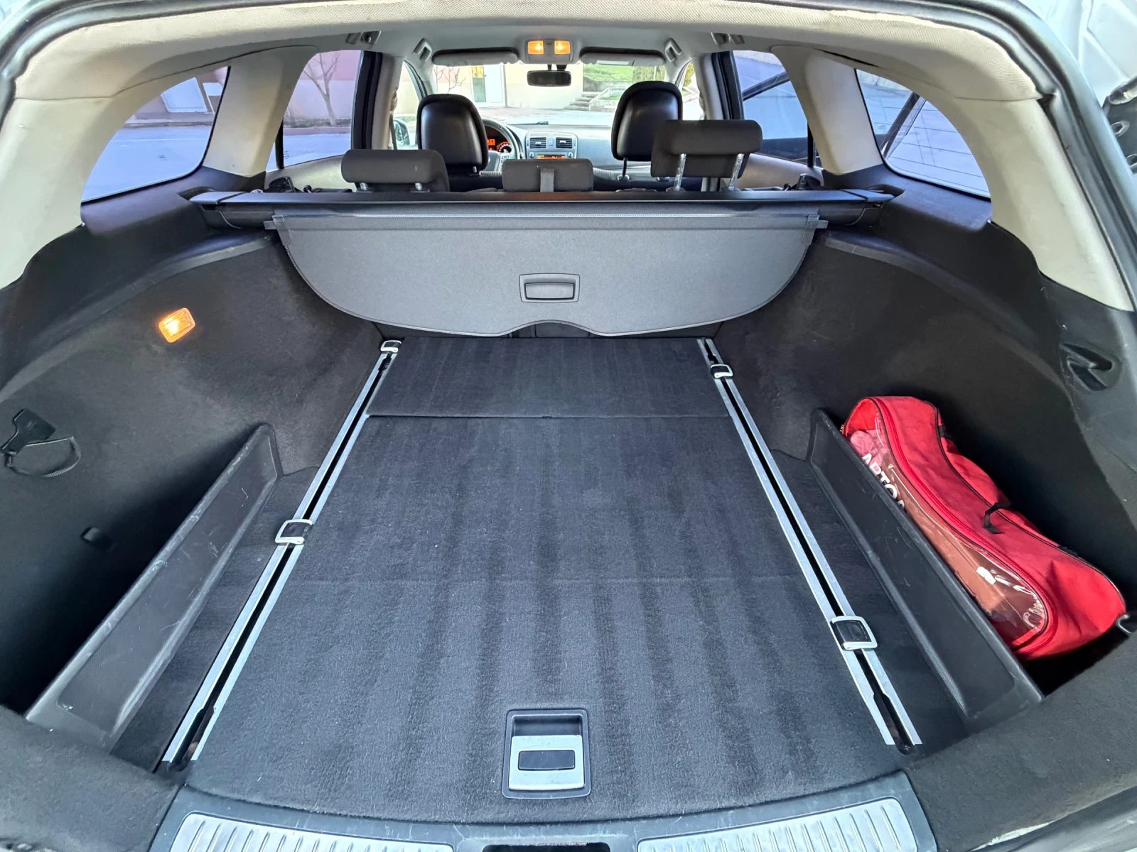 Toyota Avensis 2.2D-CAT A�������� | Mobile.bg � ����������� 14