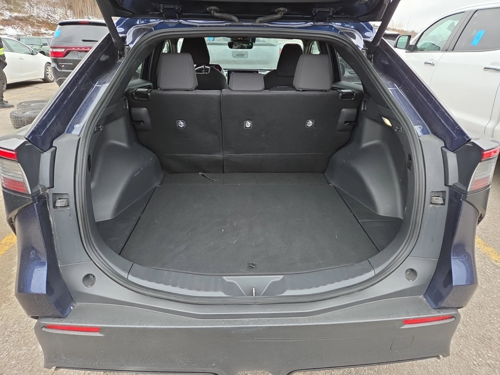 Toyota bZ4X L | Mobile.bg � ����������� 12