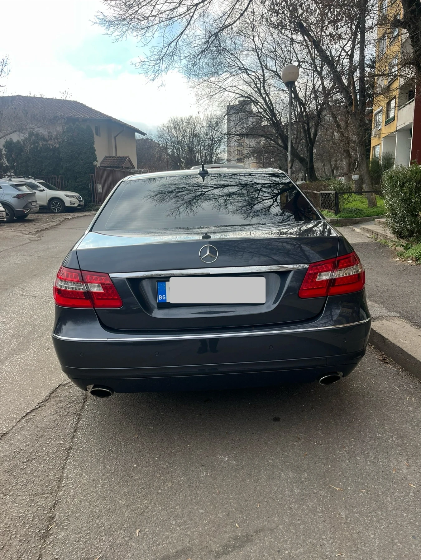 Mercedes-Benz E 350  - изображение 3