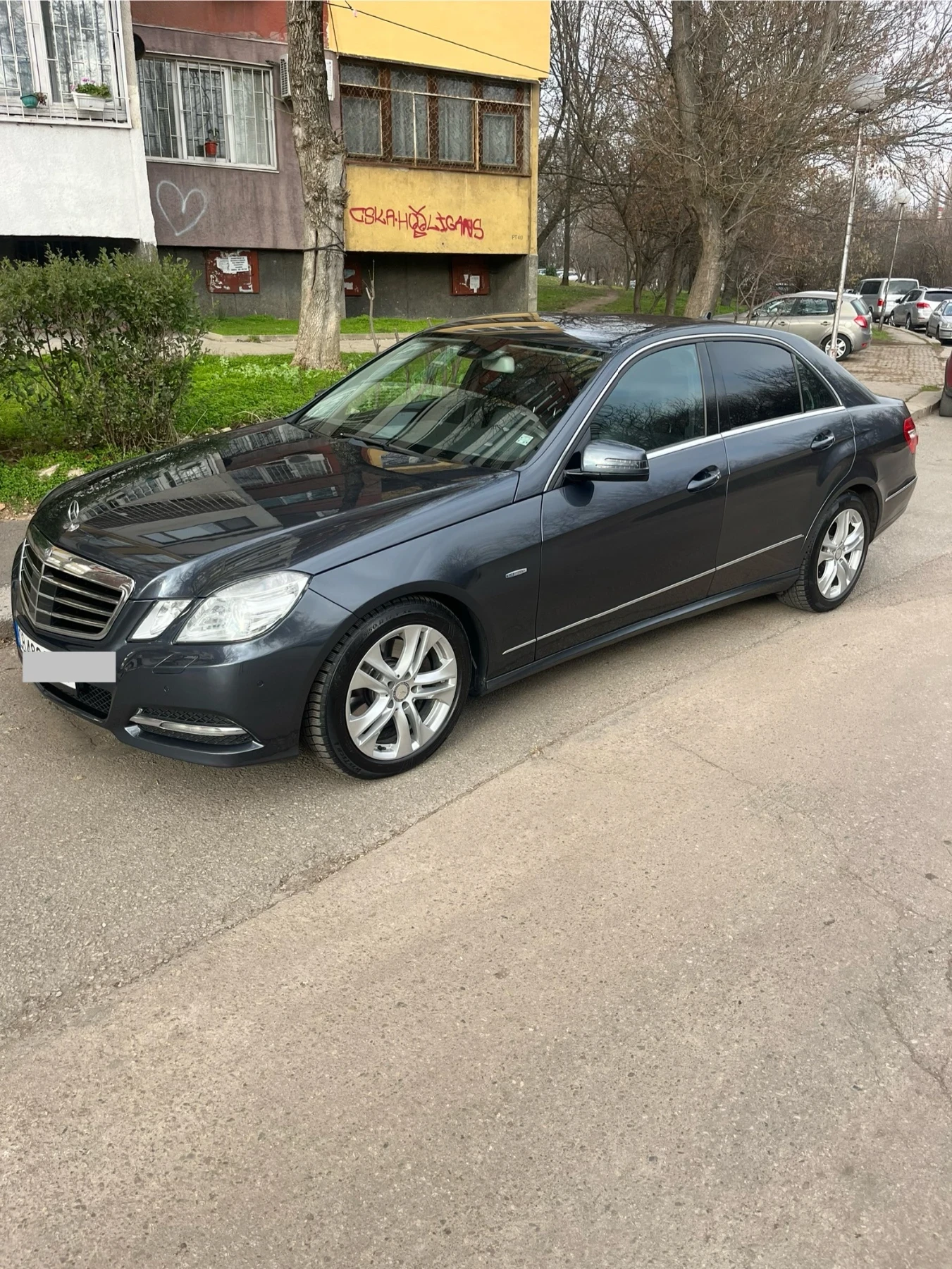 Mercedes-Benz E 350  - изображение 2