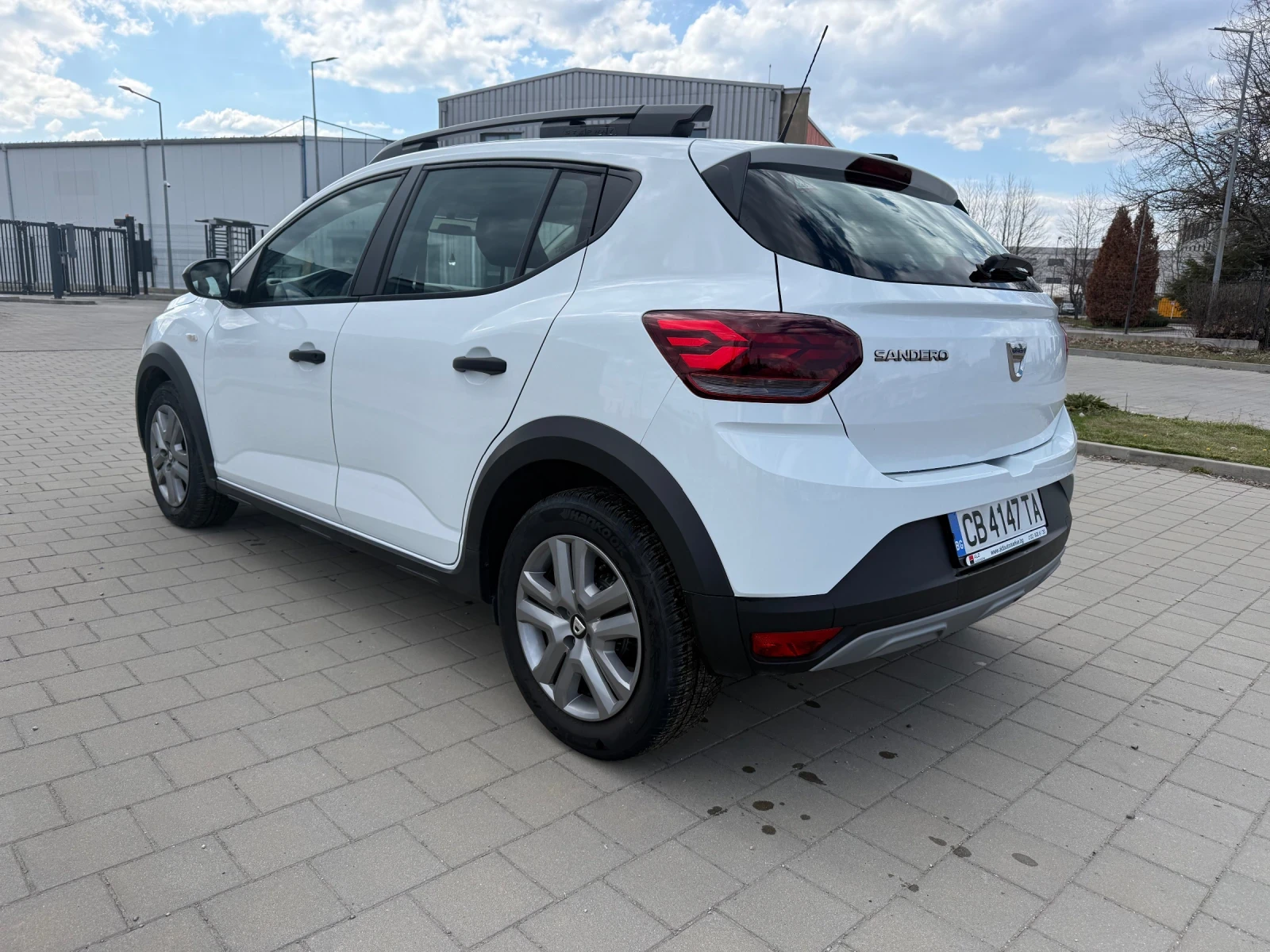 Dacia Sandero Stepway LPG, снимка 2 - Автомобили и джипове - 53986980