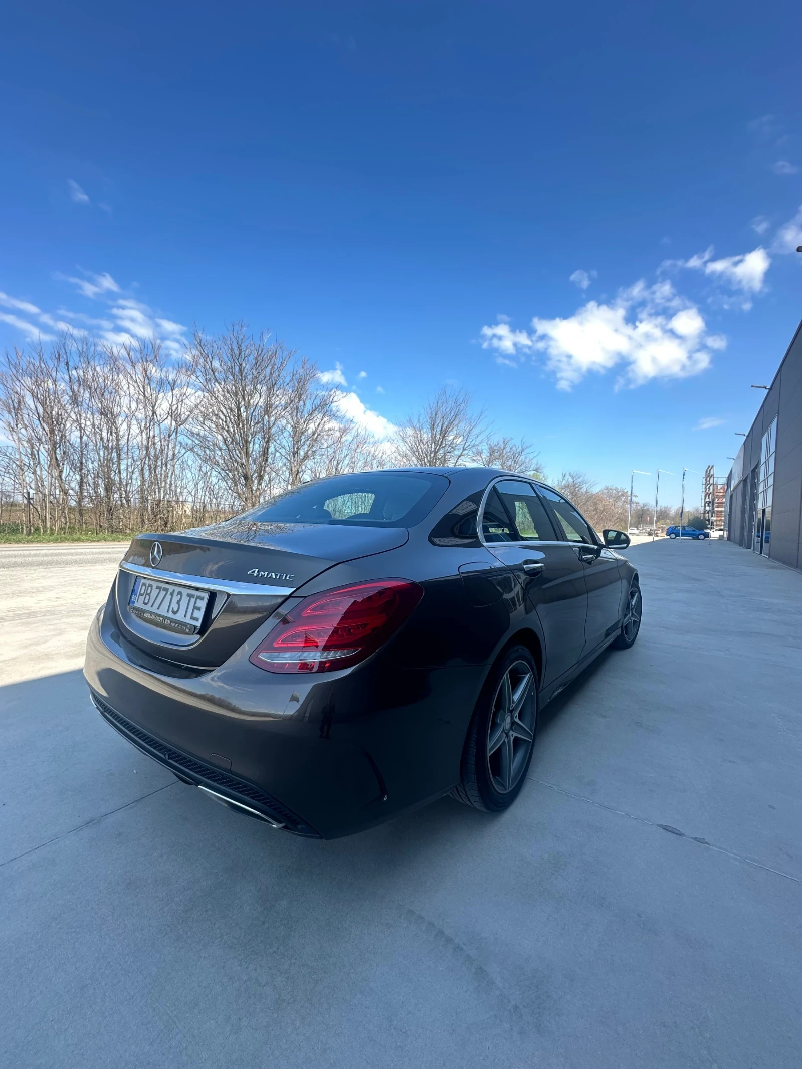 Mercedes-Benz C 300 4MATIC, снимка 5 - Автомобили и джипове - 54102254