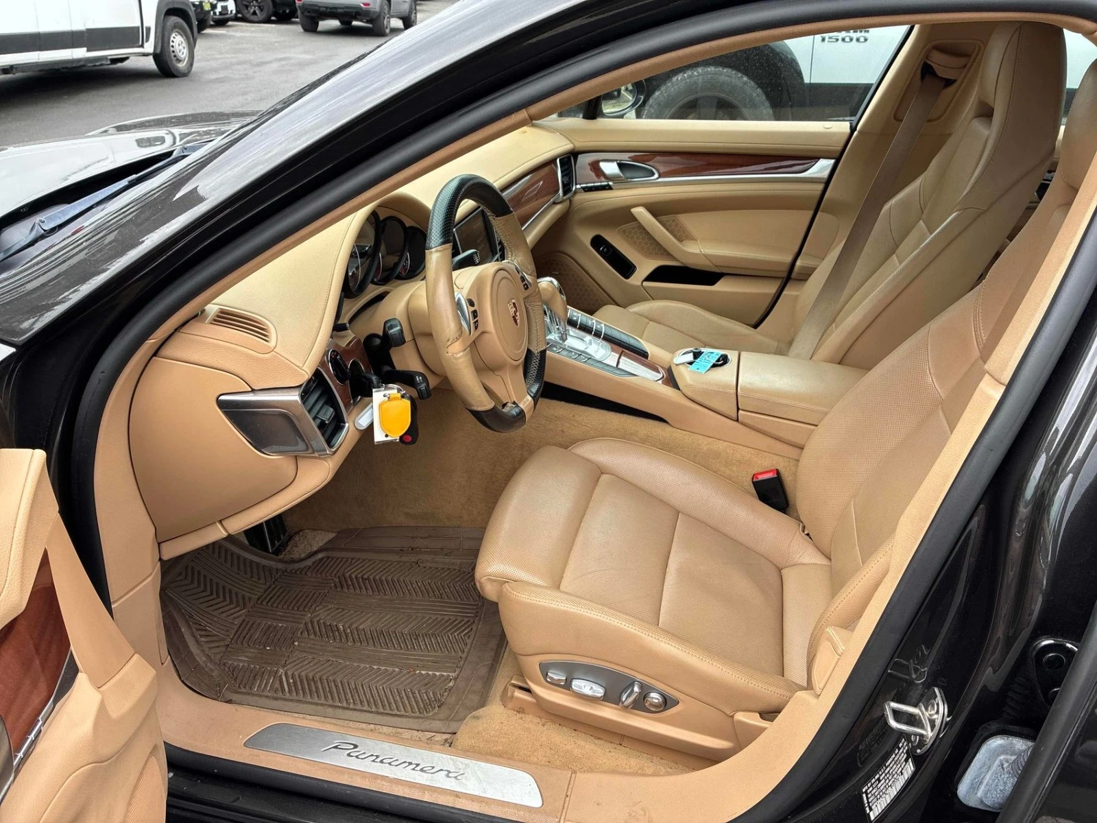 Porsche Panamera 2 Ключа/Памет/Кейлес/Камера, снимка 6 - Автомобили и джипове - 54394108