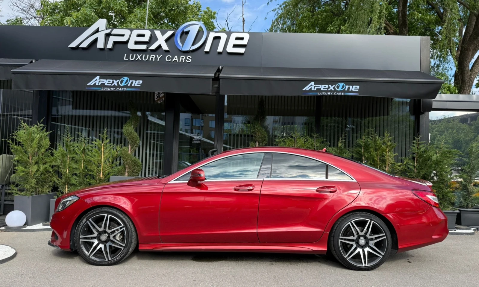 Mercedes-Benz CLS 350 AMG/4MATIC/HARMAN KARDON/TV, снимка 7 - Автомобили и джипове - 54549680