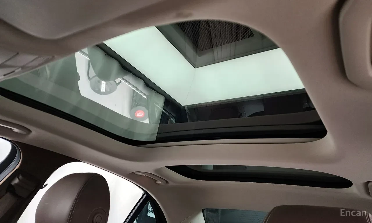 Mercedes-Benz E 400 360view* Pano* Burmester* Обдухване* Подгрев* HUD*, снимка 14 - Автомобили и джипове - 54739785