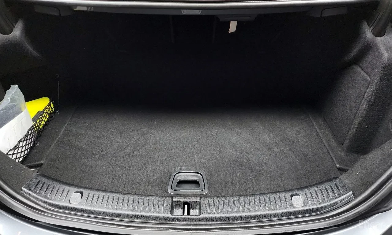 Mercedes-Benz E 400 360view* Pano* Burmester* Обдухване* Подгрев* HUD*, снимка 15 - Автомобили и джипове - 54739785