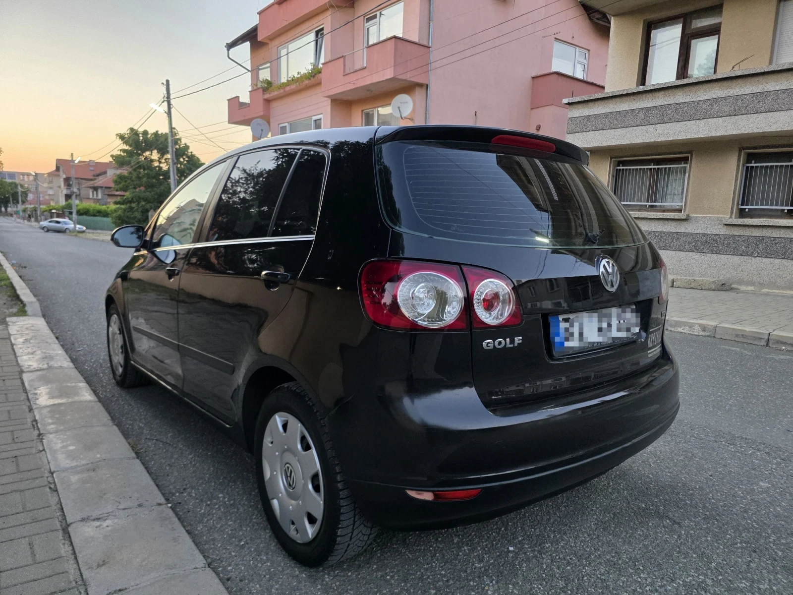 VW Golf Plus 1.9.TDI.105.KC.KLIMATIK.НОВ ВНОС , снимка 7 - Автомобили и джипове - 55084208