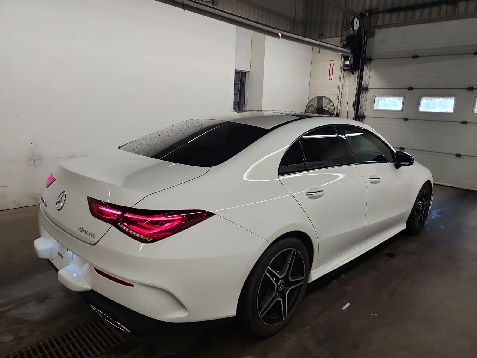 Mercedes-Benz CLA 250 * * CARFAX * * АВТО КРЕДИТ * * , снимка 4 - Автомобили и джипове - 55133088