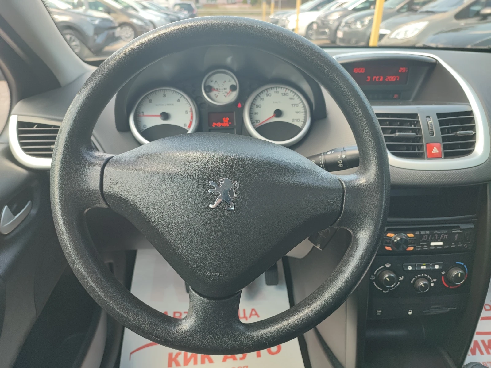 Peugeot 207 1.4HDI-68ks-КЛИМАТИК, снимка 12 - Автомобили и джипове - 55231195