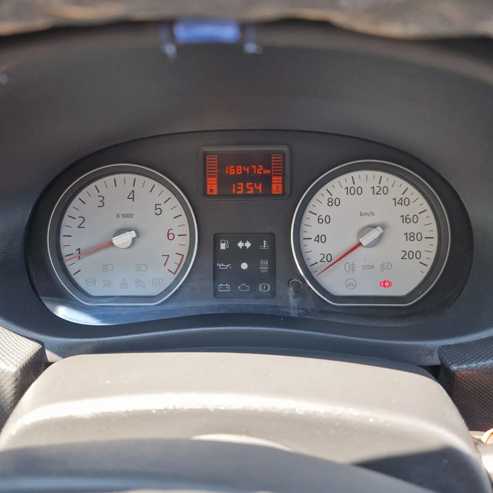 Dacia Logan 1.6i | Mobile.bg � ����������� 11