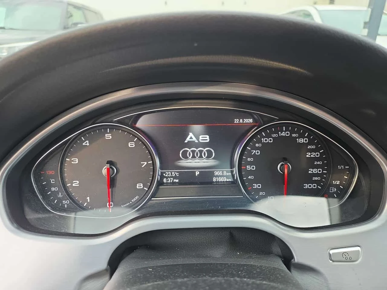 Audi A8 4.0T long / 360 / MATRIX / BOSE / ОБДУХВАНЕ , снимка 8 - Автомобили и джипове - 55782366