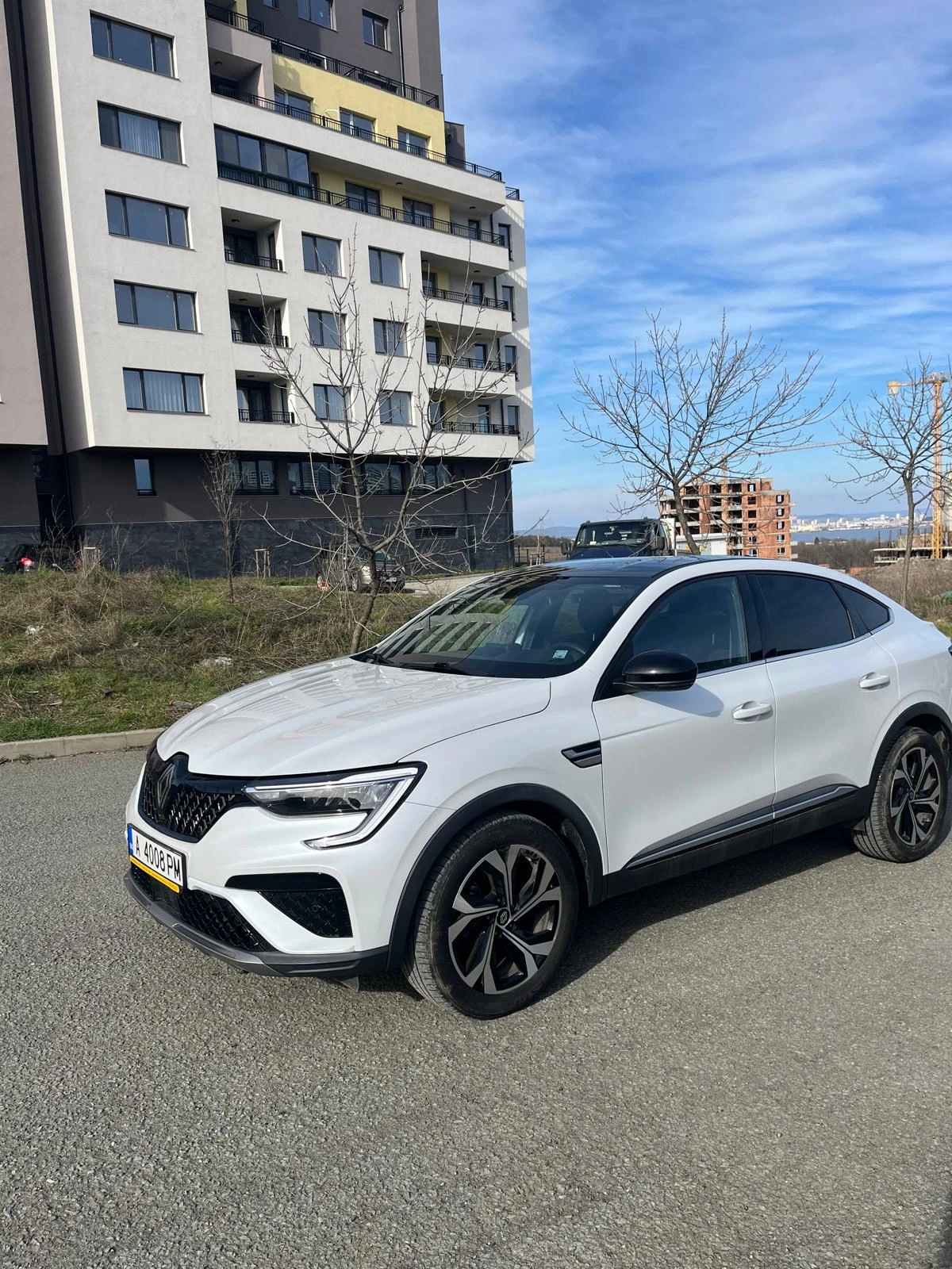 Renault Arkana mild hybrid EDC, снимка 5 - Автомобили и джипове - 56630524