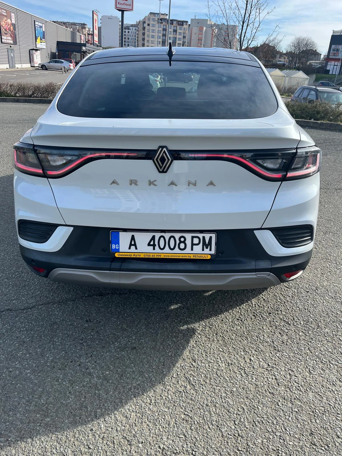 Renault Arkana mild hybrid EDC, снимка 3 - Автомобили и джипове - 56630524