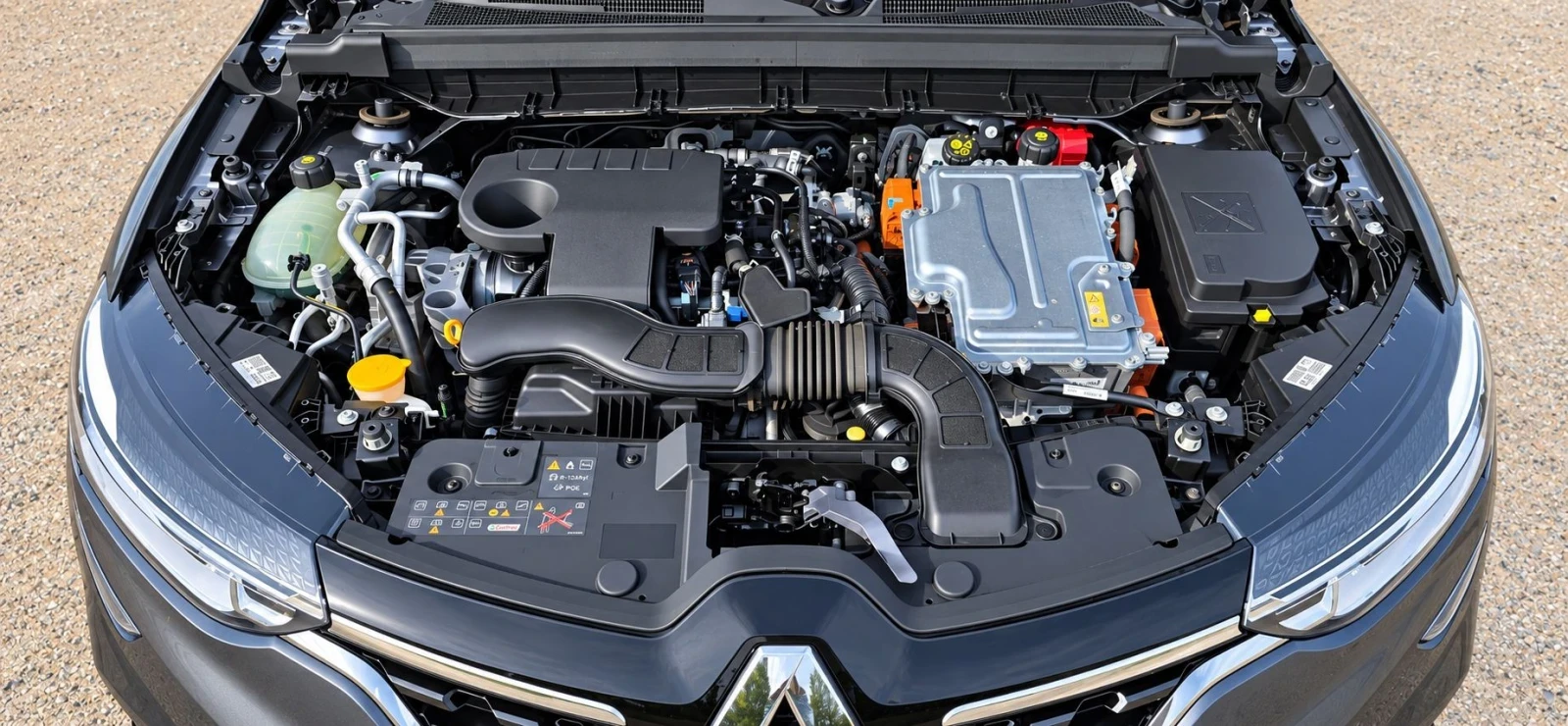 Renault Arkana 1.6 E-Tech-Hybrid-Intens-145hp, снимка 15 - Автомобили и джипове - 56253505