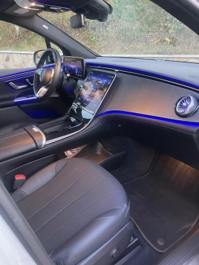 Mercedes-Benz EQE 350 4 MATIC/PANO/Burmester, снимка 8