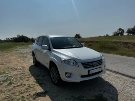 Обява за продажба на Toyota Rav4 2.2 D - Evro5 ~16 700 лв. - изображение 1