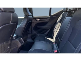 Volvo XC40 T4 2.0 AWD A/T, Месечна вноска от 257   | Auto.bg — изображение 11