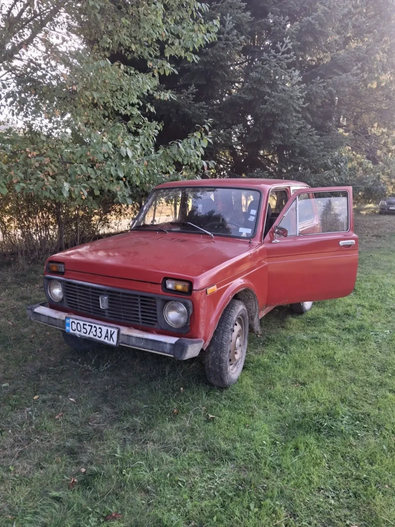 Lada Niva 1.6 Газ, снимка 1 - Автомобили и джипове - 47662682