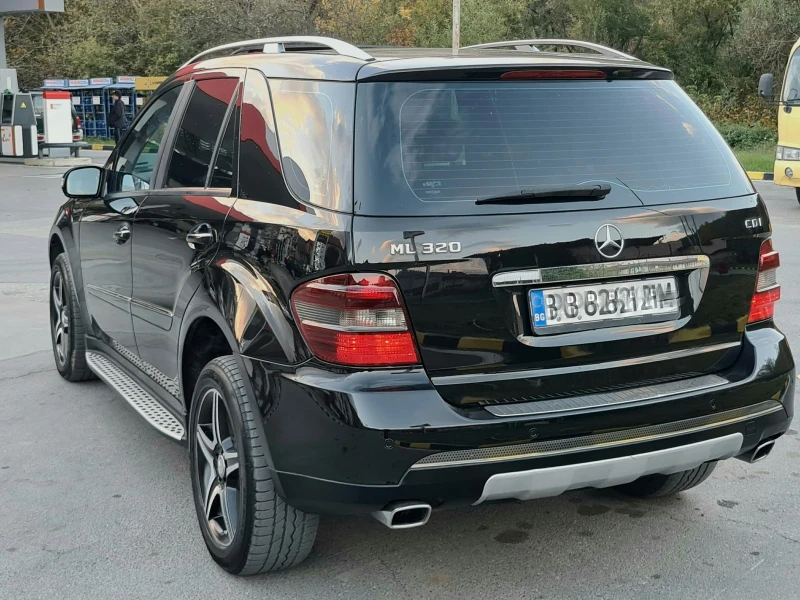 Mercedes-Benz ML 320 На пружини///Топ състояние , снимка 6 - Автомобили и джипове - 47791046