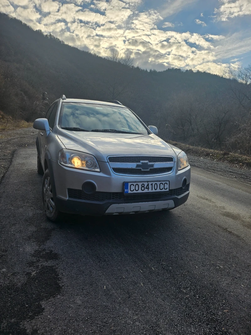 Chevrolet Captiva 2.4, снимка 6 - Автомобили и джипове - 48789101