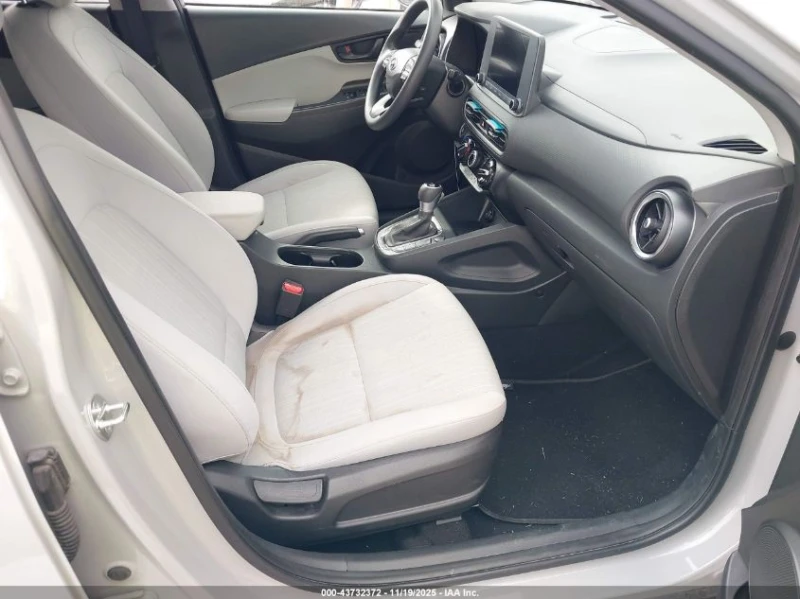 Hyundai Kona 2l Sel, снимка 5 - Автомобили и джипове - 53324616