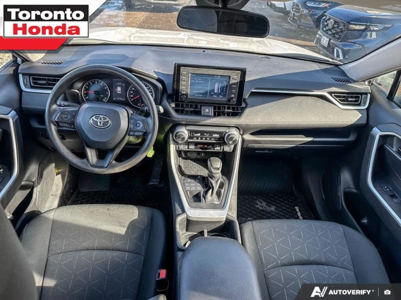 Toyota Rav4 LE* AWD* АвтоКредит* (ЦЕНА ДО БГ), снимка 16 - Автомобили и джипове - 53385247