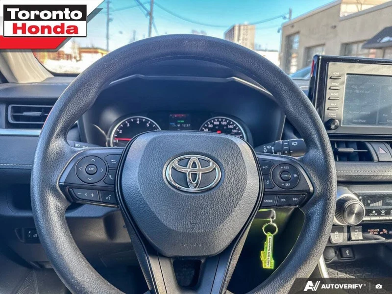 Toyota Rav4 LE* AWD* АвтоКредит* (ЦЕНА ДО БГ), снимка 10 - Автомобили и джипове - 53385247