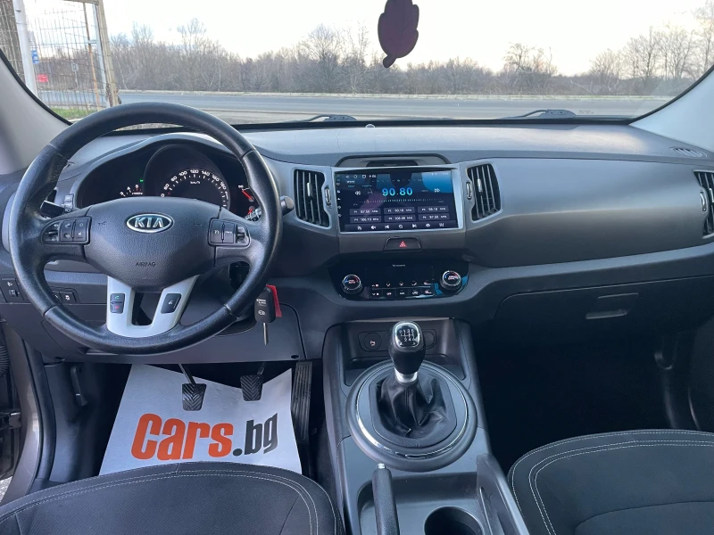 Kia Sportage 2.0CRDI.136K, снимка 10 - Автомобили и джипове - 53396927