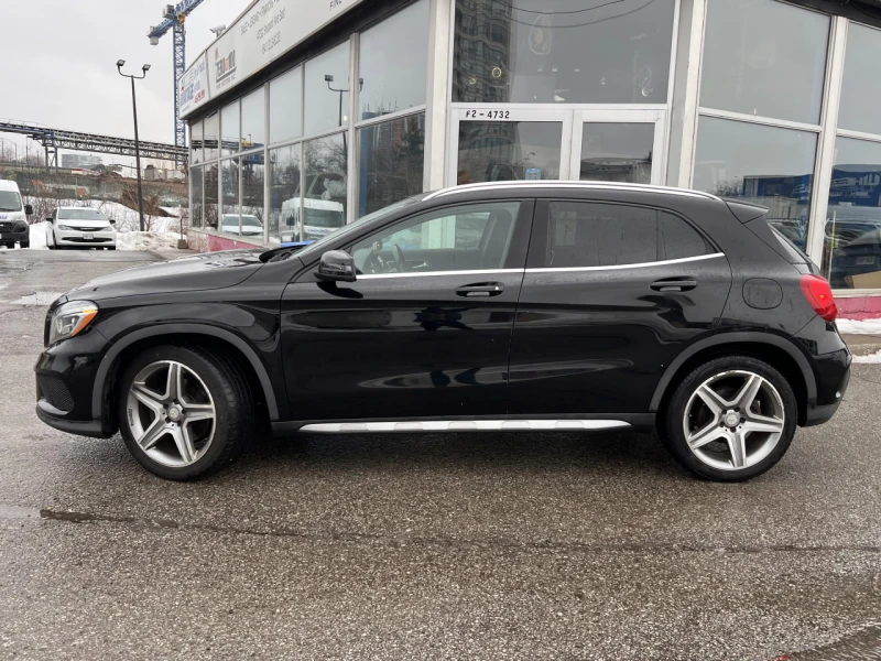 Mercedes-Benz GLA 250 4MATIC * AMG PACK* FULLMAX ЕКСТРИ* , снимка 3 - Автомобили и джипове - 53577335