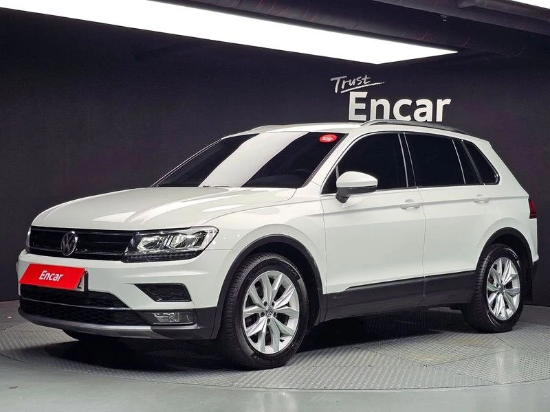 VW Tiguan 2.0 TDI Premium| 140к.с.