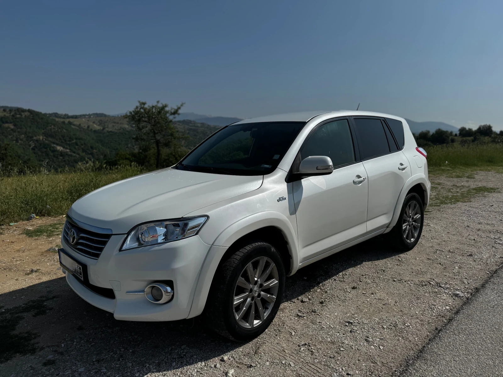 Toyota Rav4 2.2 D - Evro5 - изображение 3