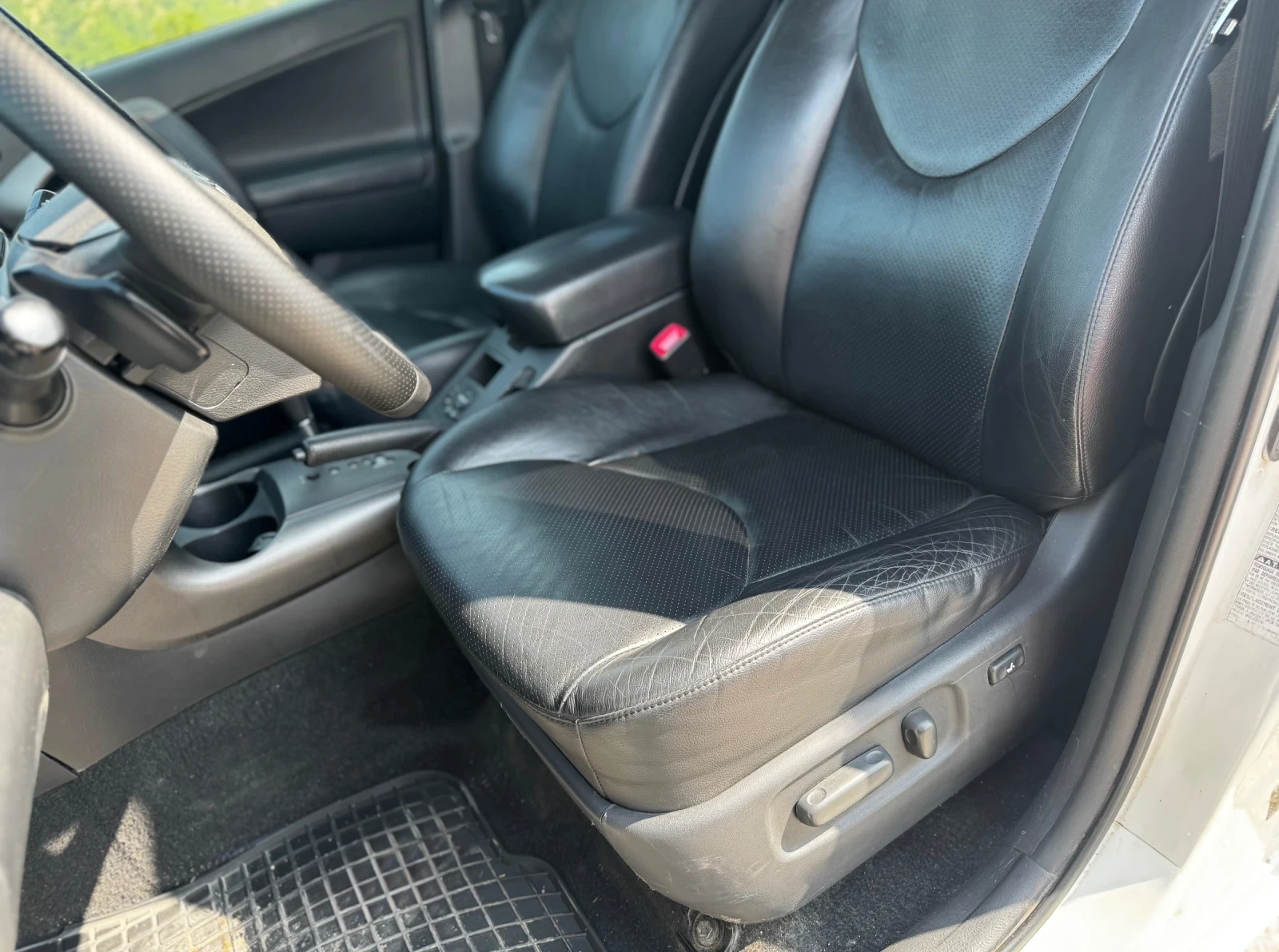 Toyota Rav4 2.2 D - Evro5 - изображение 10