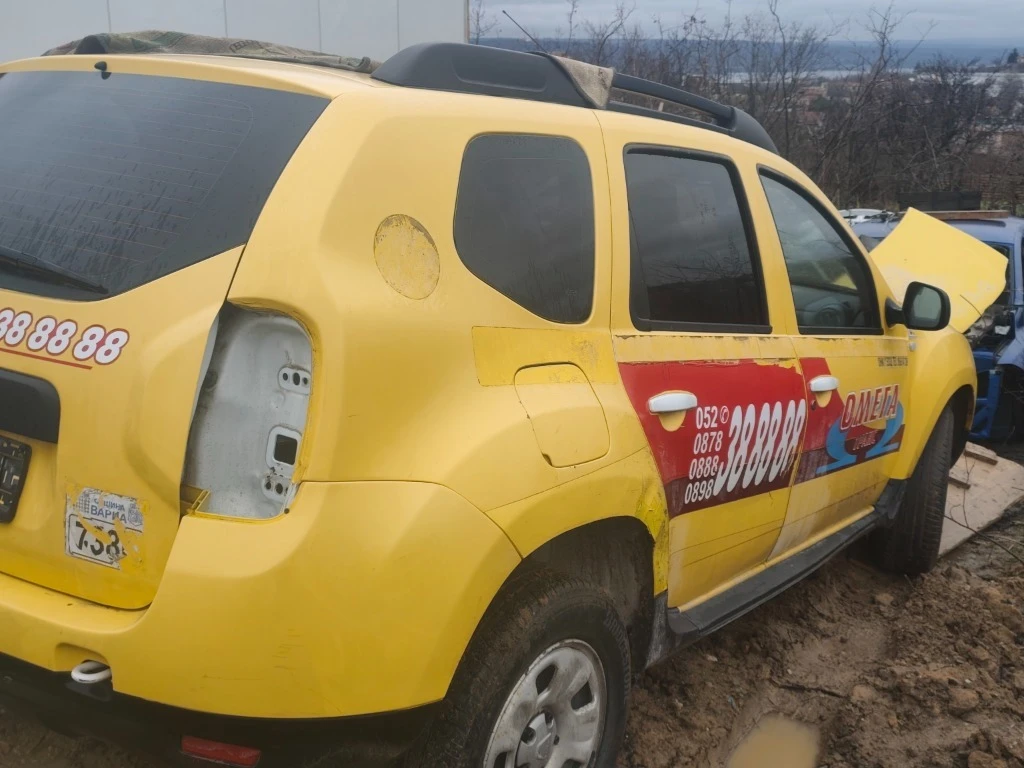 Dacia Duster 1.6, снимка 8 - Автомобили и джипове - 54439044