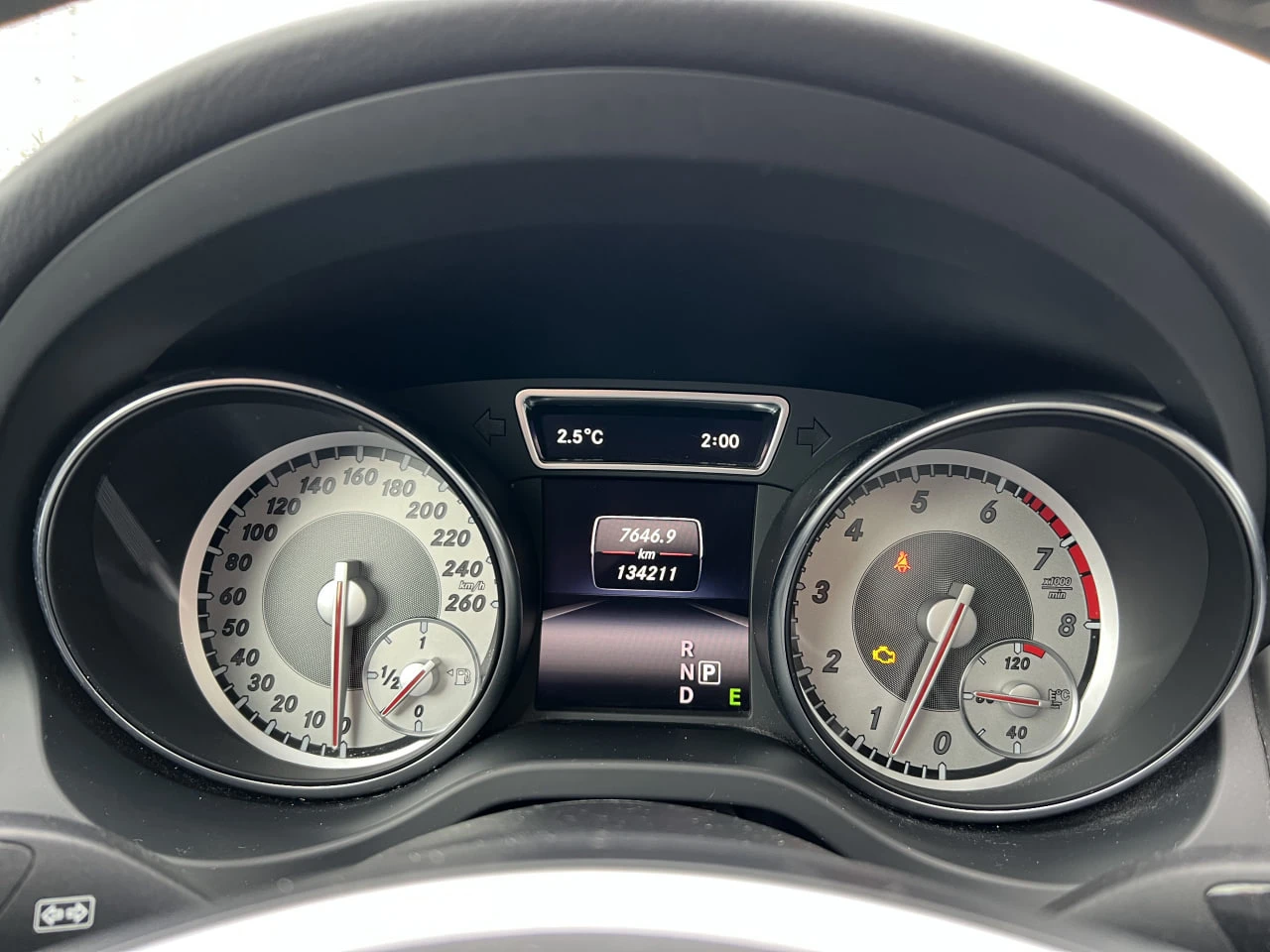 Mercedes-Benz GLA 250 4MATIC * AMG PACK* FULLMAX ЕКСТРИ*  - изображение 8