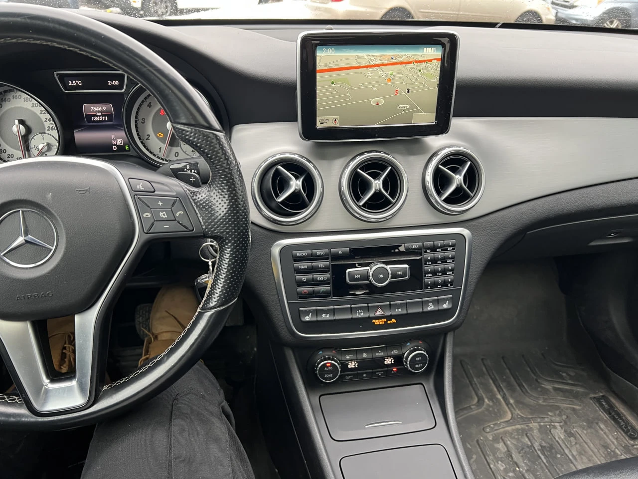 Mercedes-Benz GLA 250 4MATIC * AMG PACK* FULLMAX ЕКСТРИ*  - изображение 9