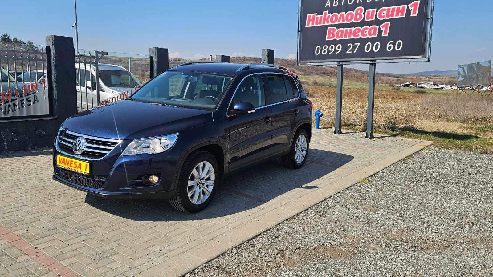 VW Tiguan 2.0TDI---4 motion, снимка 5 - Автомобили и джипове - 53858912