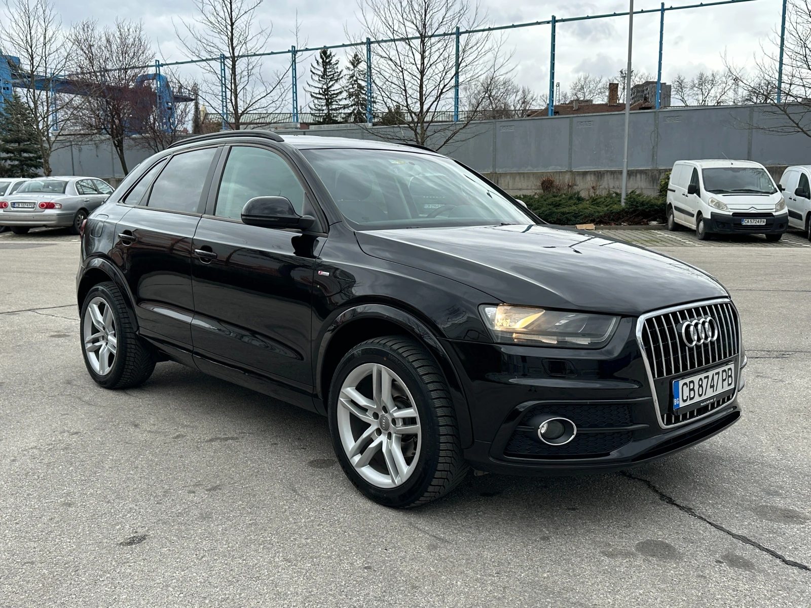 Audi Q3 2.0tdi S-line, снимка 6 - Автомобили и джипове - 53913946
