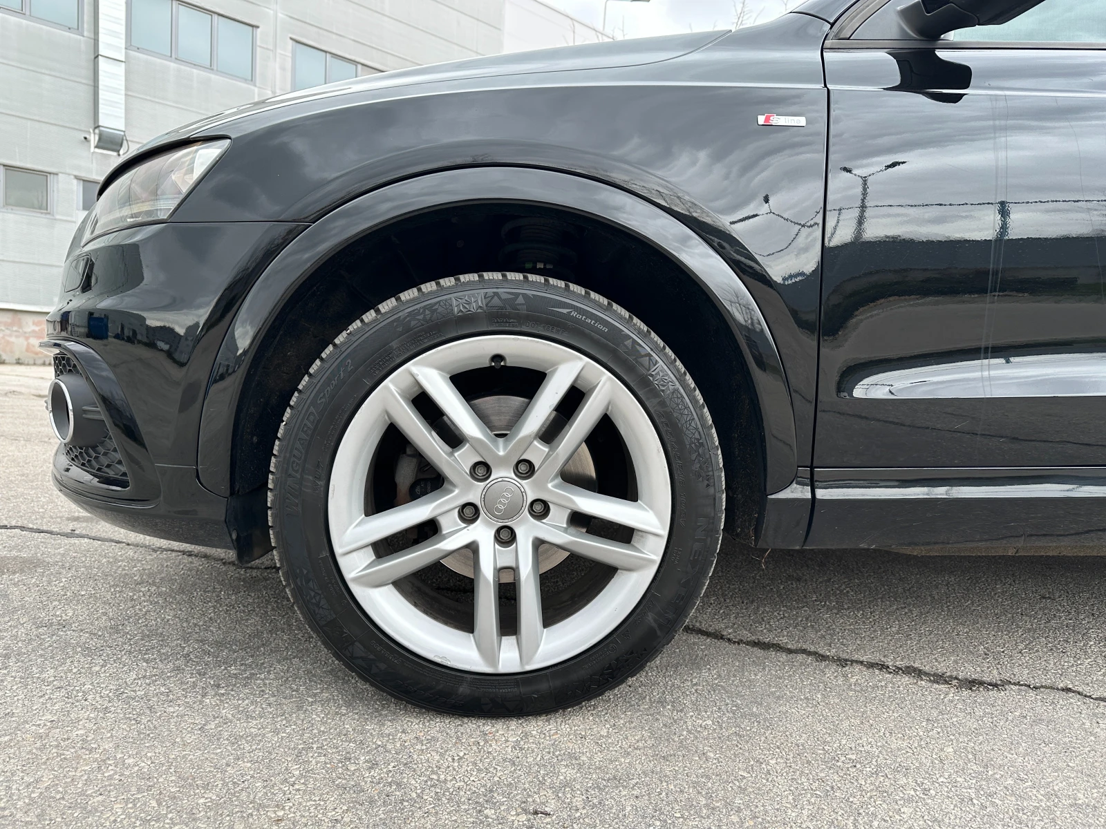Audi Q3 2.0tdi S-line, снимка 8 - Автомобили и джипове - 53913946