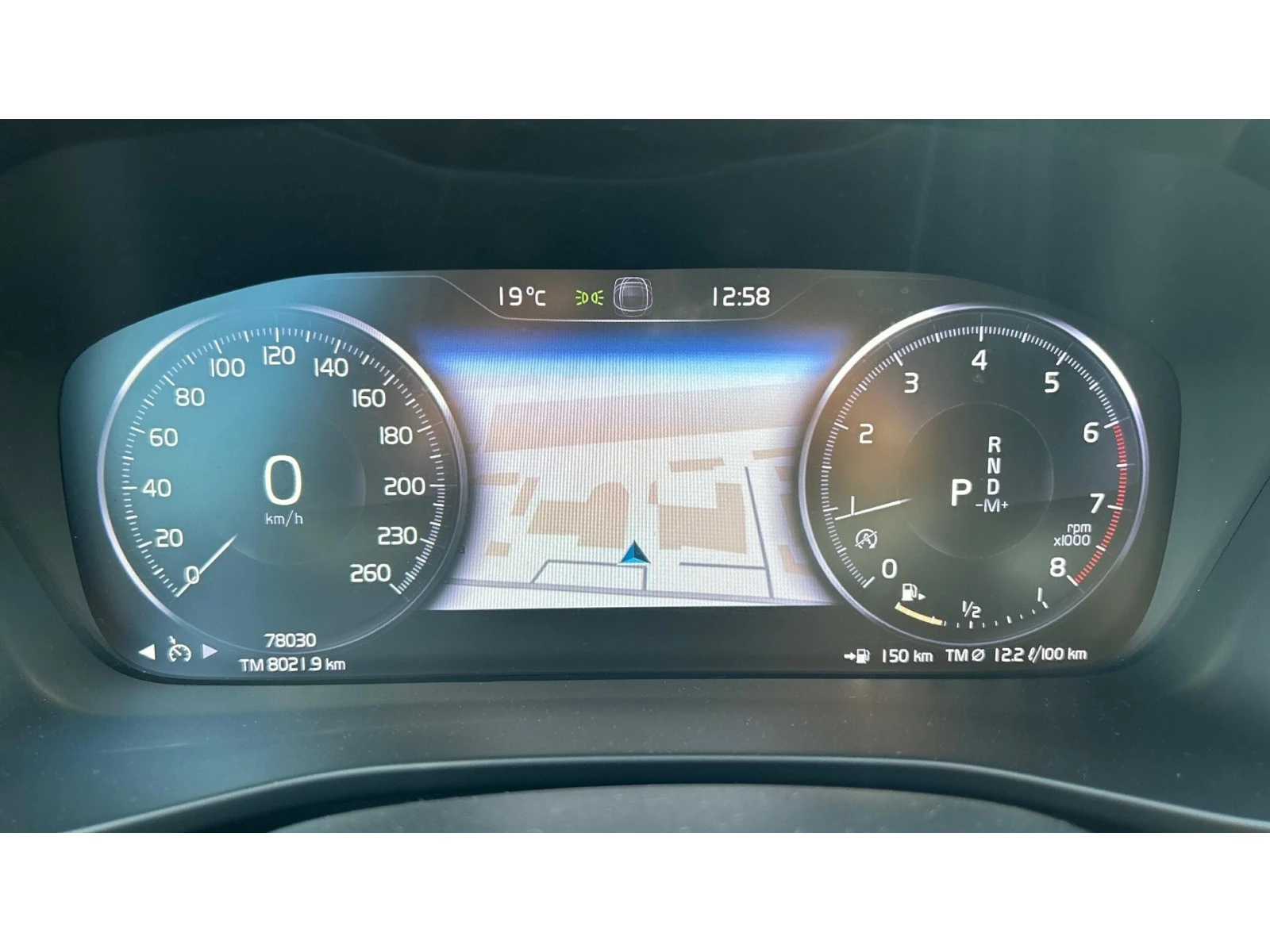 Volvo XC40 T4 2.0 AWD A/T, Месечна вноска от 257  , снимка 14 - Автомобили и джипове - 54150081