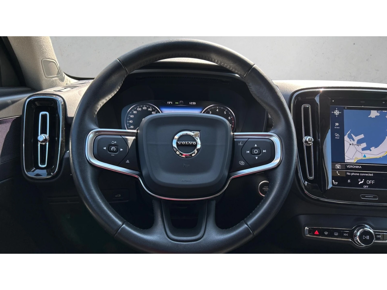 Volvo XC40 T4 2.0 AWD A/T, Месечна вноска от 257  , снимка 13 - Автомобили и джипове - 54150081