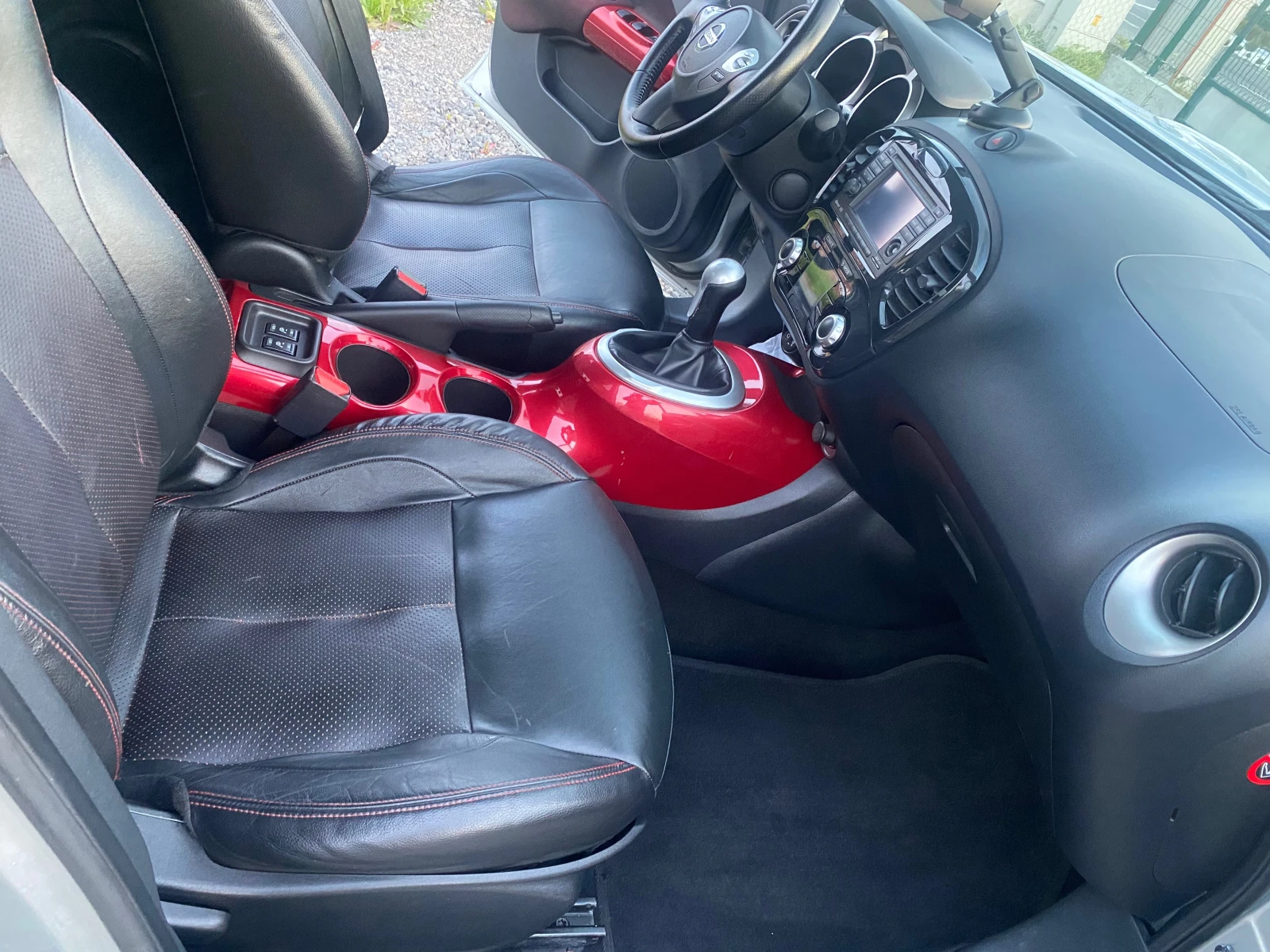 Nissan Juke 1.6  TEKNA, снимка 10 - Автомобили и джипове - 54196996