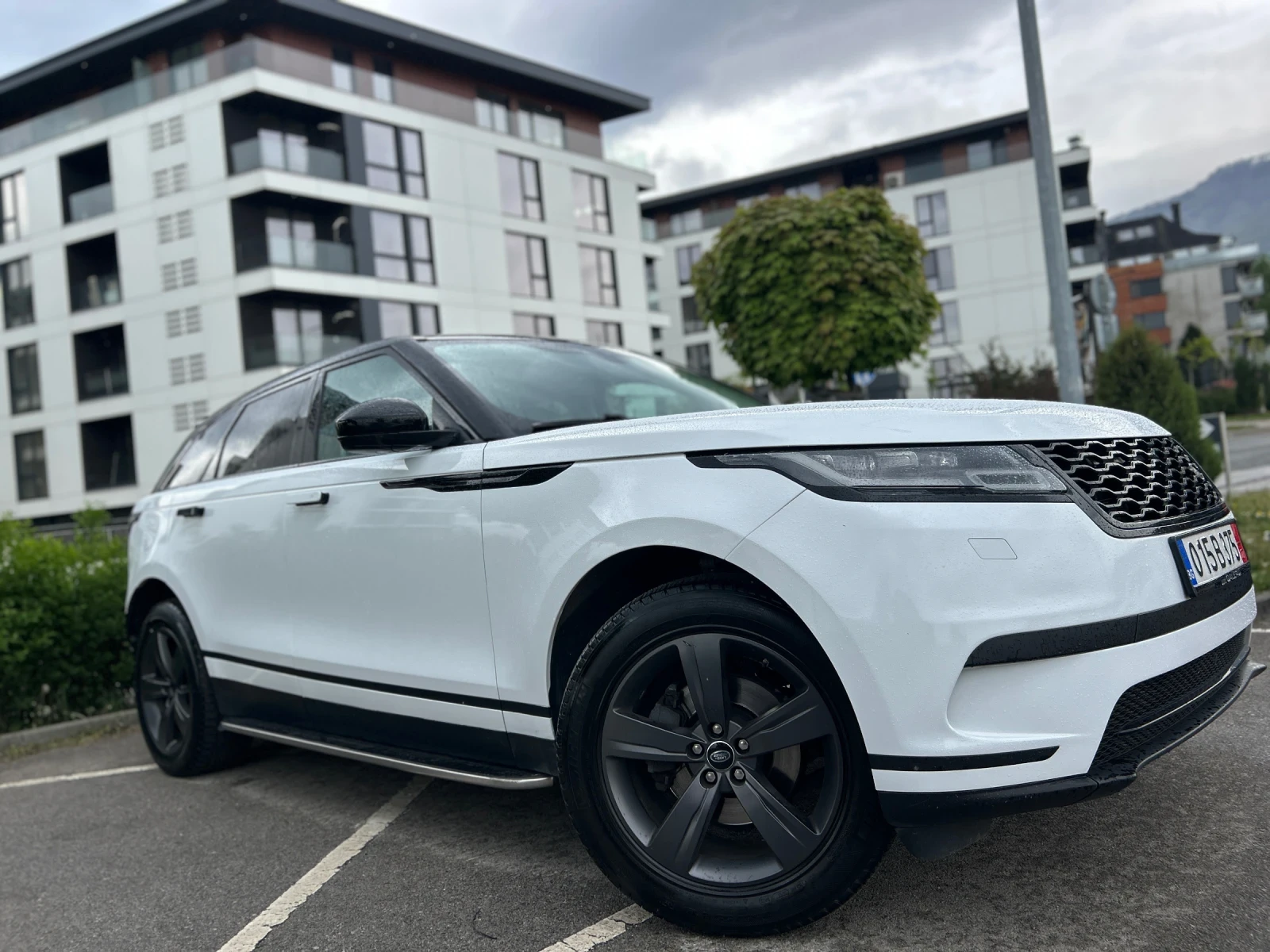 Land Rover Range Rover Velar, снимка 3 - Автомобили и джипове - 54518204