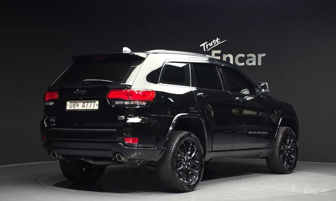 Jeep Grand cherokee, снимка 2 - Автомобили и джипове - 54626959