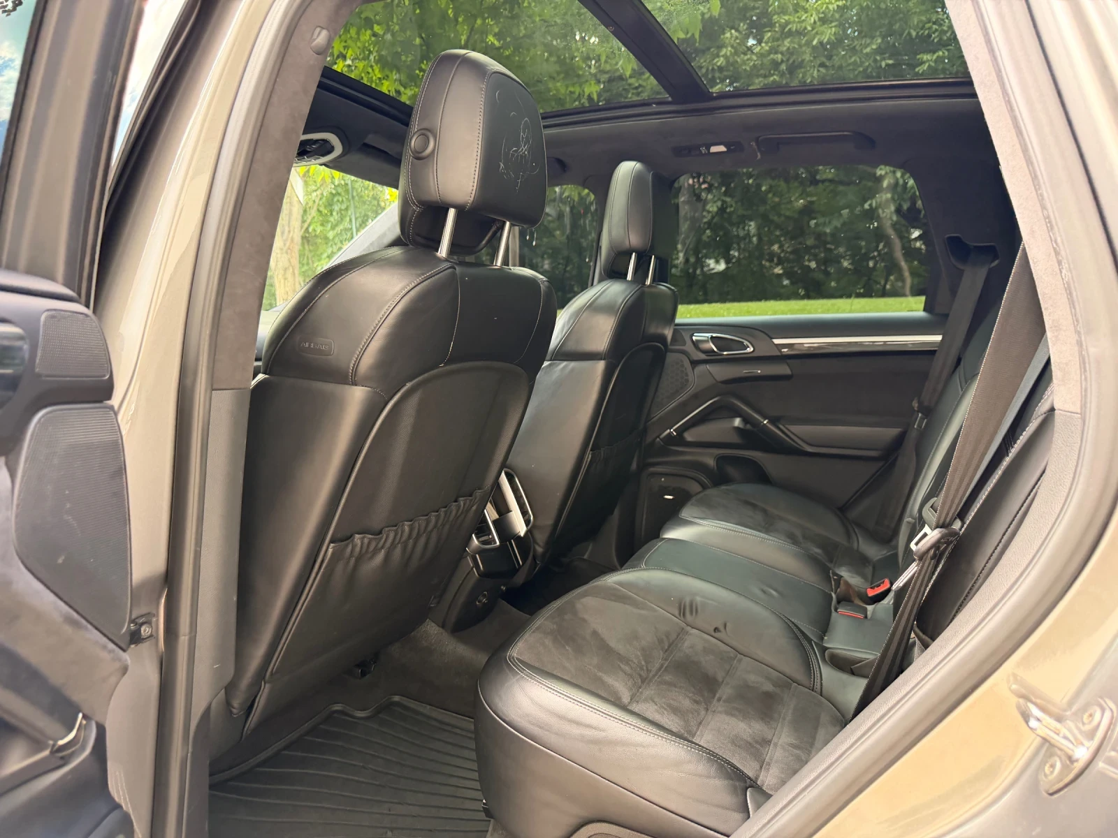 Porsche Cayenne GTS / КАМЕРА / ПОДГРЕВ, снимка 11 - Автомобили и джипове - 55292129
