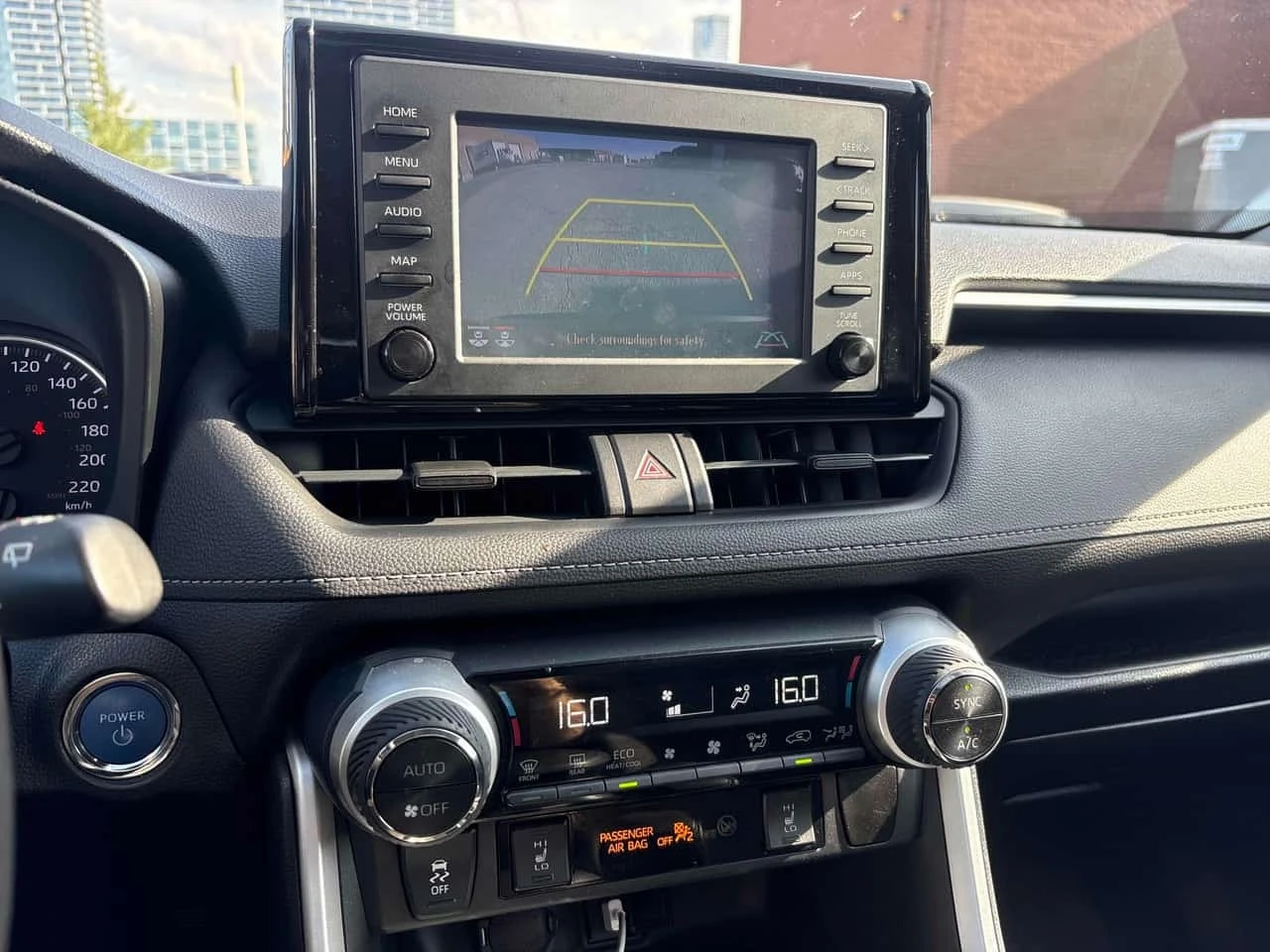 Toyota Rav4 * Hybrid XLE AWD * АВТОКРЕДИТ БЕЗ ПЪРВОНАЧАЛНА * , снимка 16 - Автомобили и джипове - 55750775