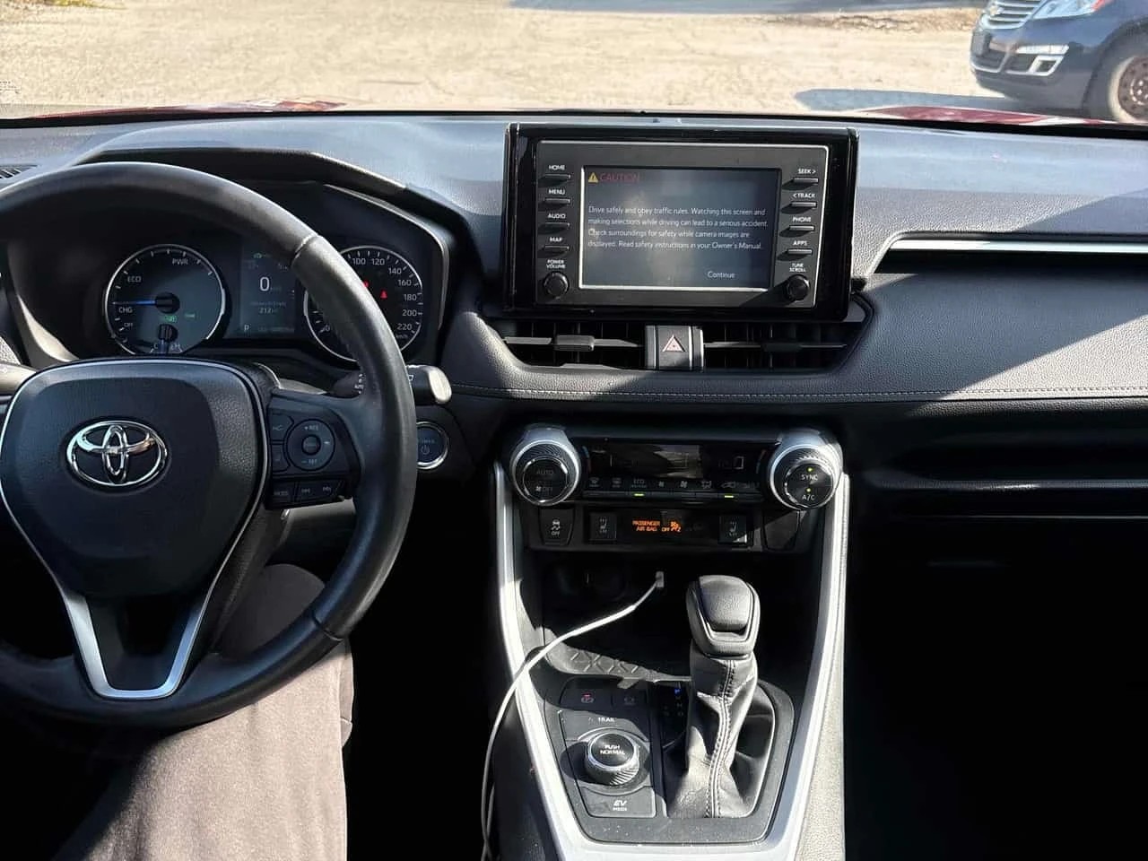 Toyota Rav4 * Hybrid XLE AWD * АВТОКРЕДИТ БЕЗ ПЪРВОНАЧАЛНА * , снимка 9 - Автомобили и джипове - 55750775