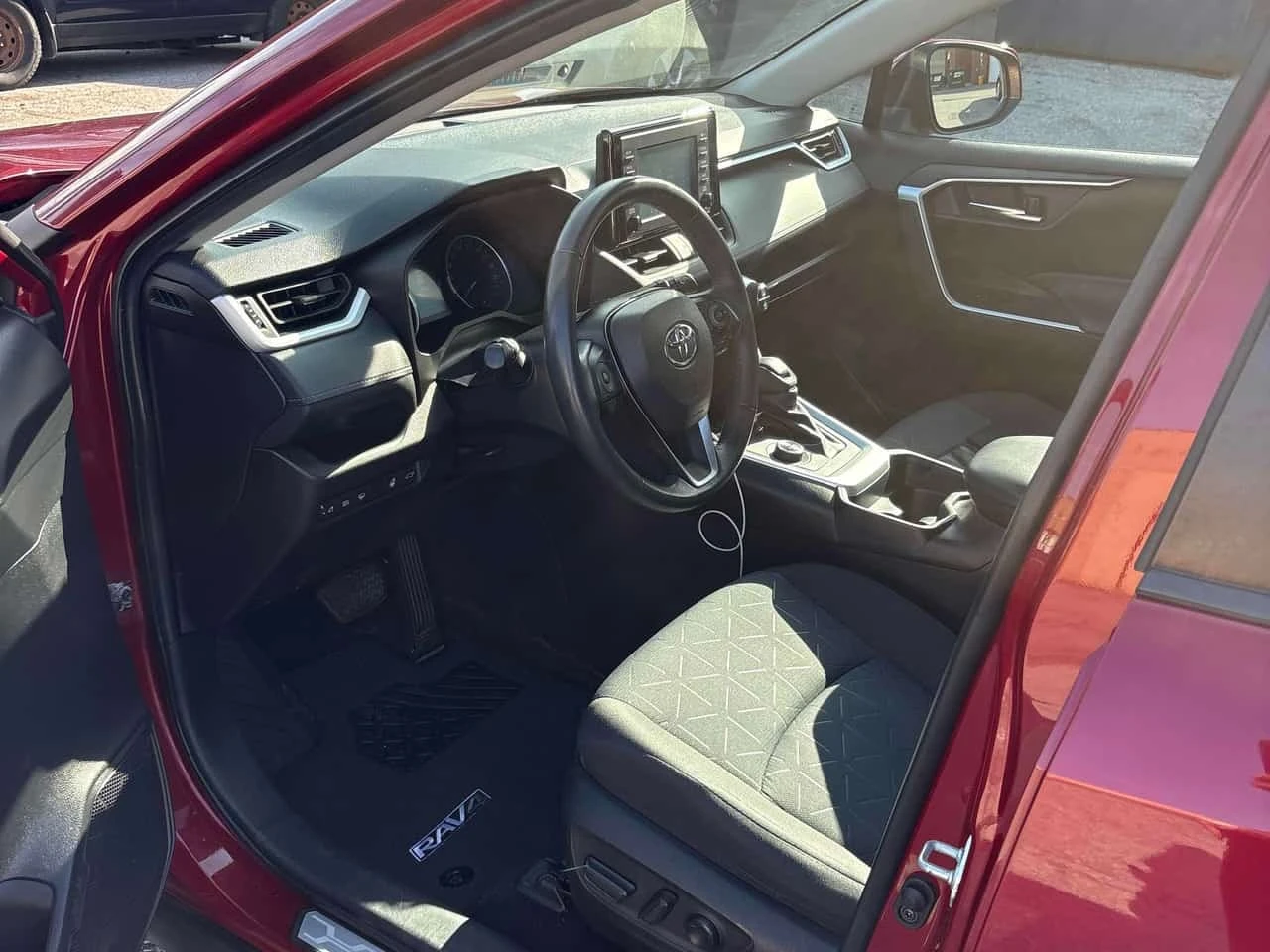 Toyota Rav4 * Hybrid XLE AWD * АВТОКРЕДИТ БЕЗ ПЪРВОНАЧАЛНА * , снимка 5 - Автомобили и джипове - 55750775