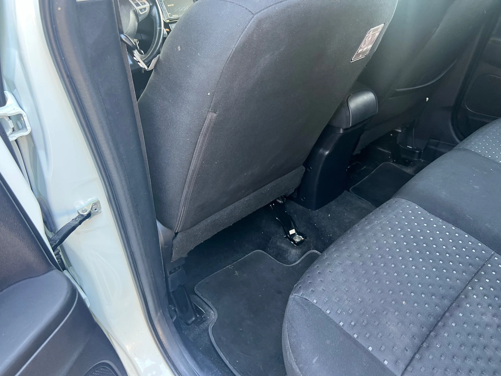 Mitsubishi ASX Германия перфект, снимка 9 - Автомобили и джипове - 55876666